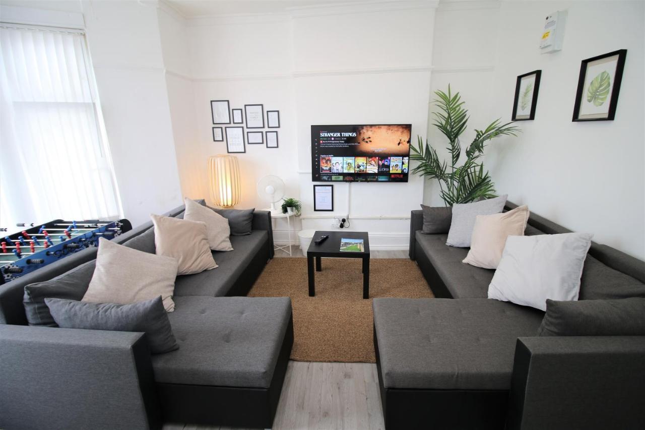 Free Local Parking - Fast Wifi - Sleeps 10 Guests By Property Promise Cardiff Luaran gambar