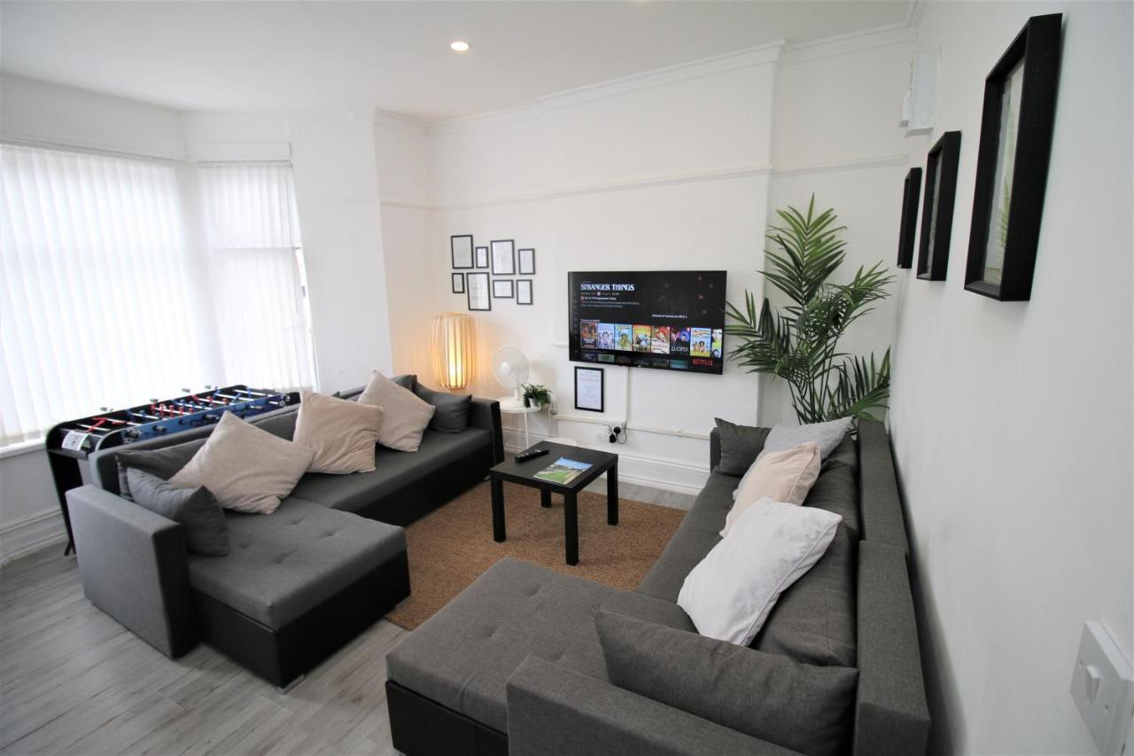 Free Local Parking - Fast Wifi - Sleeps 10 Guests By Property Promise Cardiff Luaran gambar